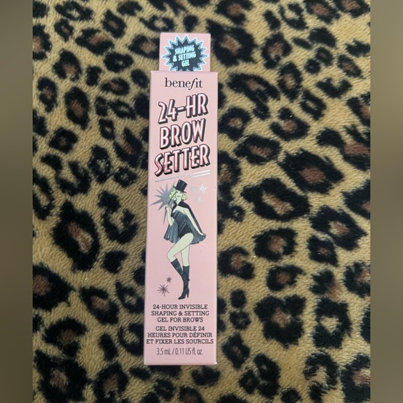 Benefit 24-HR Brow Setter - Silver and Pink Packaging - Picture 2 of 5